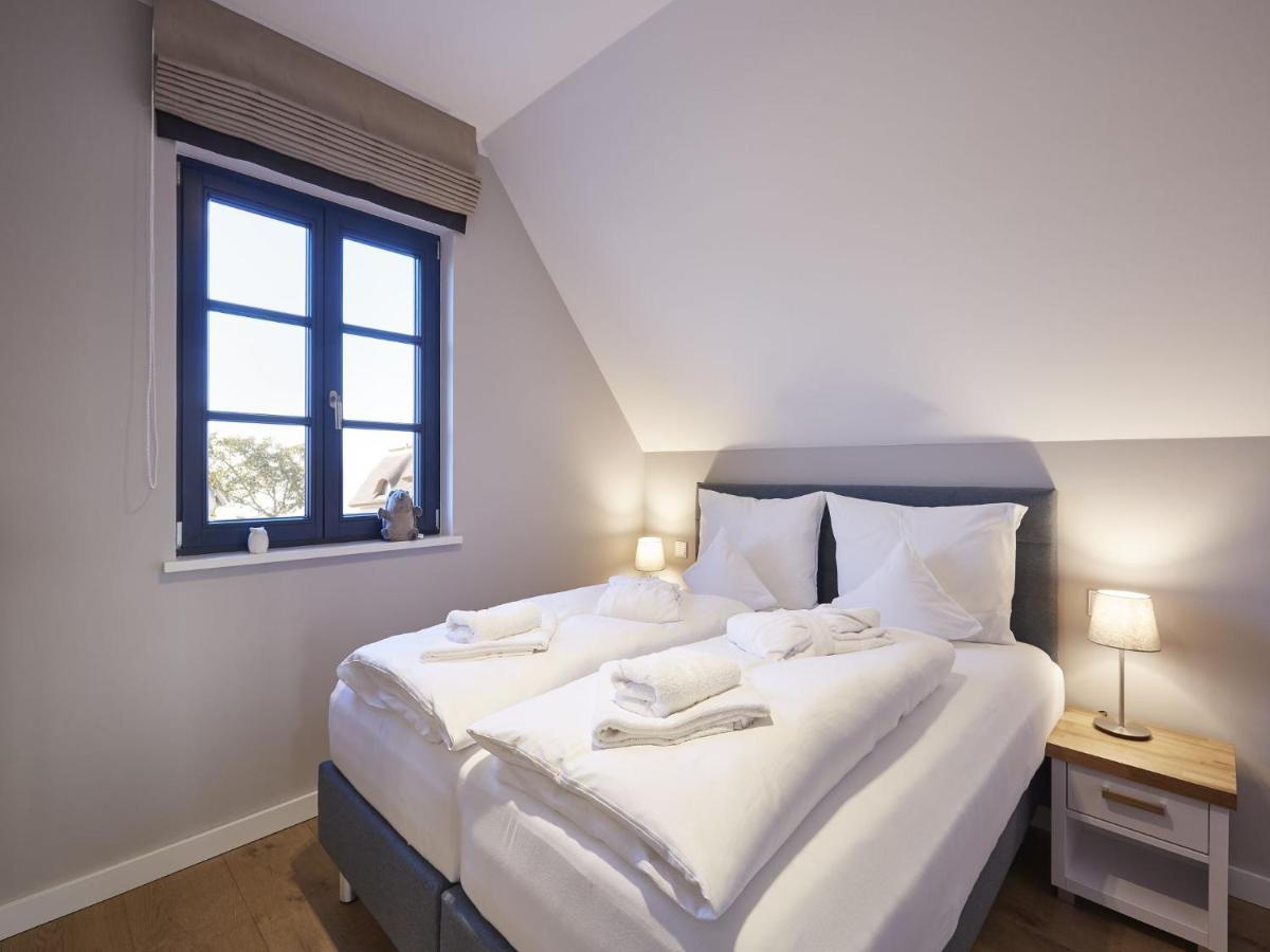 Reetland Am Meer - Premium Reetdachvilla Mit 3 Schlafzimmern, Sauna Und Kamin F07 Dranske Exterior foto