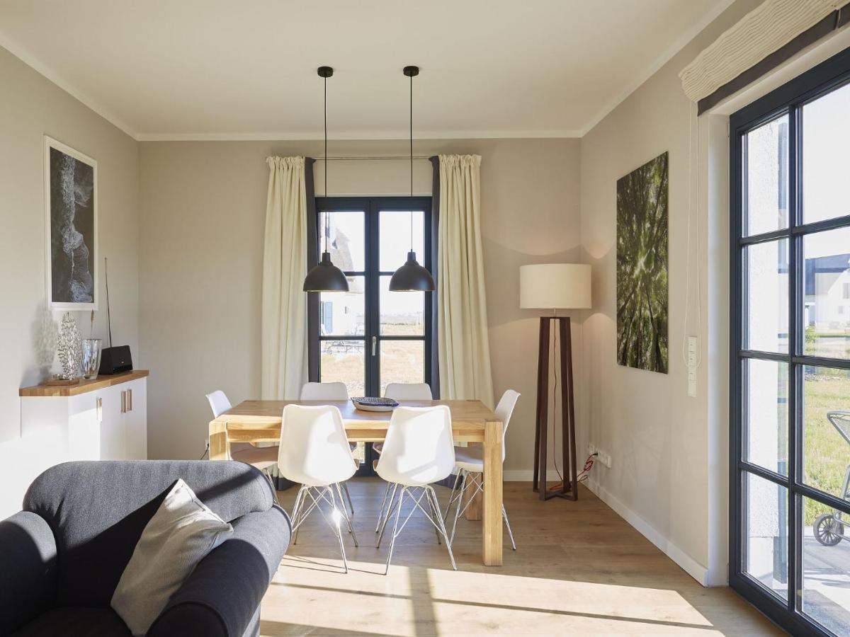 Reetland Am Meer - Premium Reetdachvilla Mit 3 Schlafzimmern, Sauna Und Kamin F07 Dranske Exterior foto